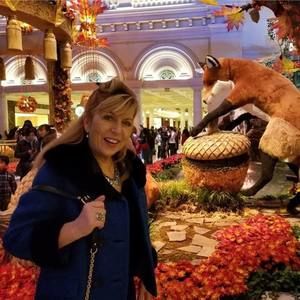 Meet your Posher, Kelly